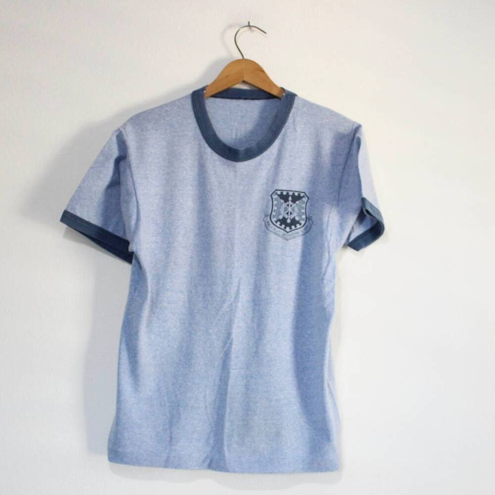 Vintage 80s MAC Airlift Operations School T-Shirt Men’s Medium Blue USAF